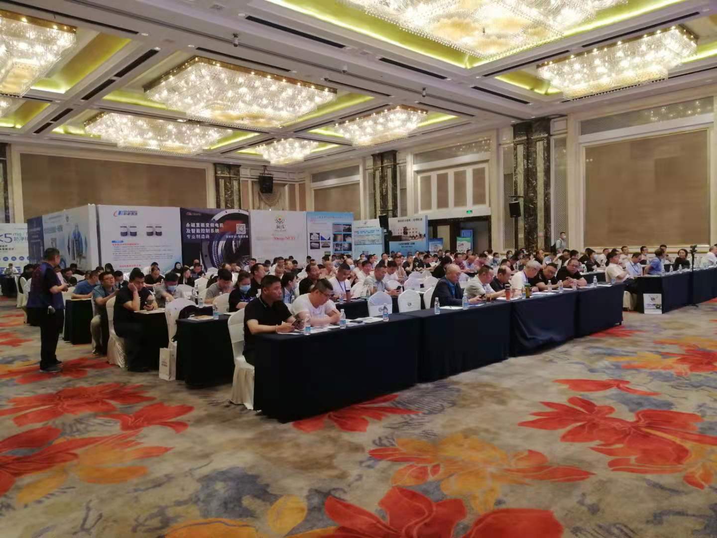 金德创业测控技术有限公司参加第十届水泥工业节能环保技术高峰论坛(图2) 金德创业测控技术有限公司参加第十届水泥工业节能环保技术高峰论坛(图2)